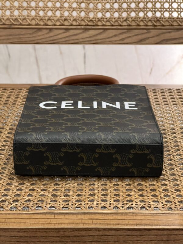 미니 버티컬 카바스 - CELINE 프린트 트리옹프 캔버스 & 카프스킨 - Hình ảnh 5