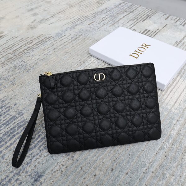 Dior Caro 라지 데일리 파우치