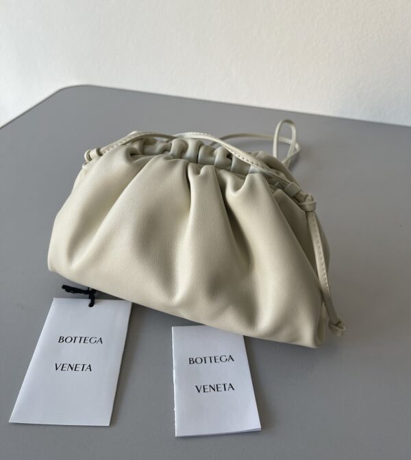 POUCH - Hình ảnh 2